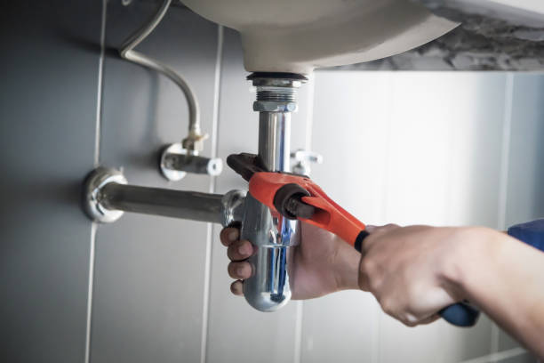 Best Plumbing Installation Services  in Comstock Northwest, MI