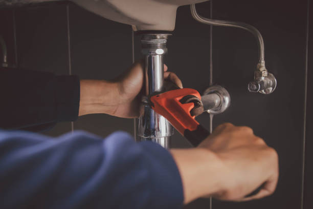 Best Emergency Plumbing Repair  in Comstock Northwest, MI
